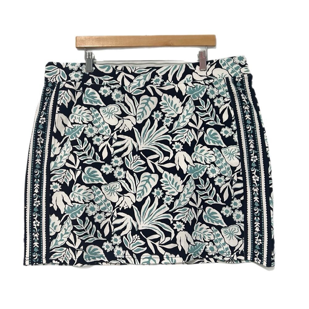 NWT Croft & Barrow Skort Women's Size XXL Blue Floral Mid Rise Pull On Cruise